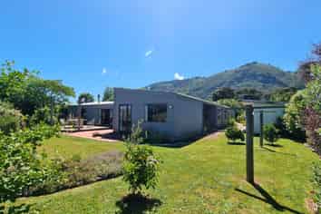 246 East Takaka Road, Takaka