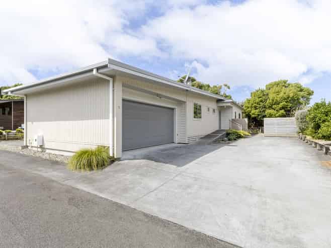 2 John Mana Way, Marfell