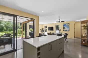 94 Eliot Street, New Plymouth