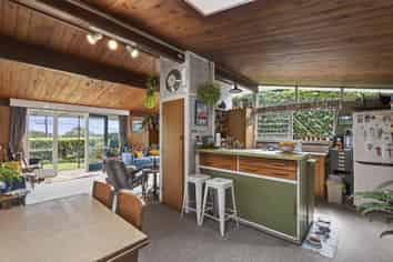 189 Tukapa Street, Westown