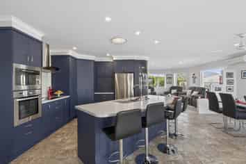 38 Karamea Street, Whalers Gate