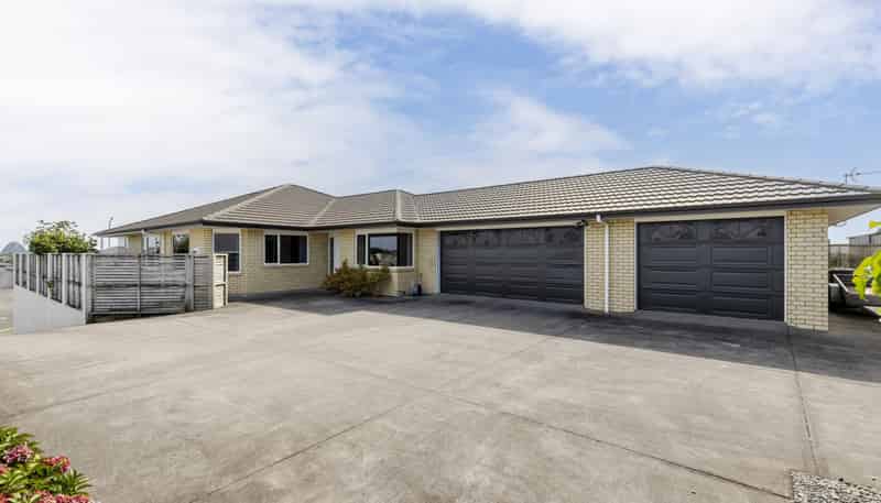 38 Karamea Street, Whalers Gate