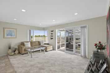 38 Karamea Street, Whalers Gate