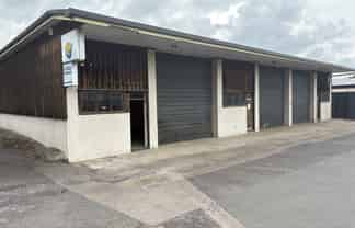 Versatile, Industrial, East side location