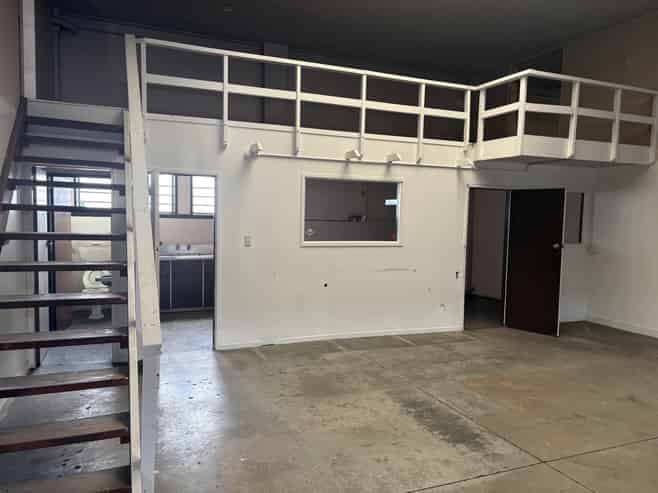 Versatile, Industrial, East side location