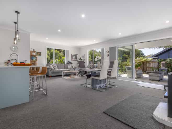 23 Weld Street, Levin