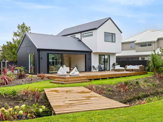 11 Ketton Place, Saint Albans