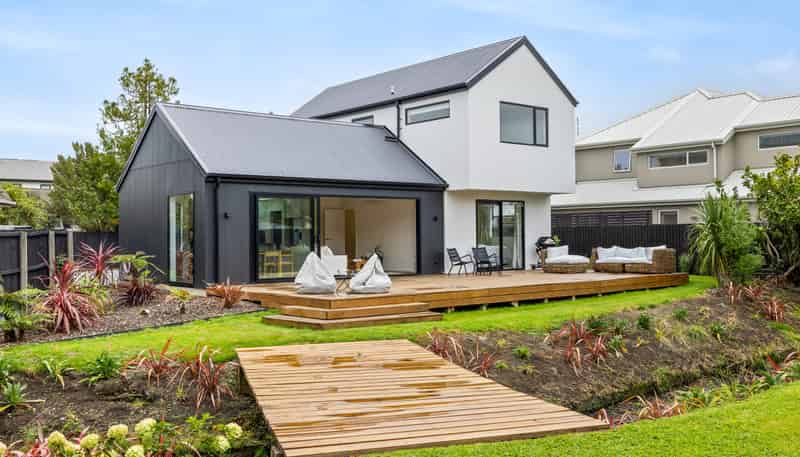 11 Ketton Place, Saint Albans