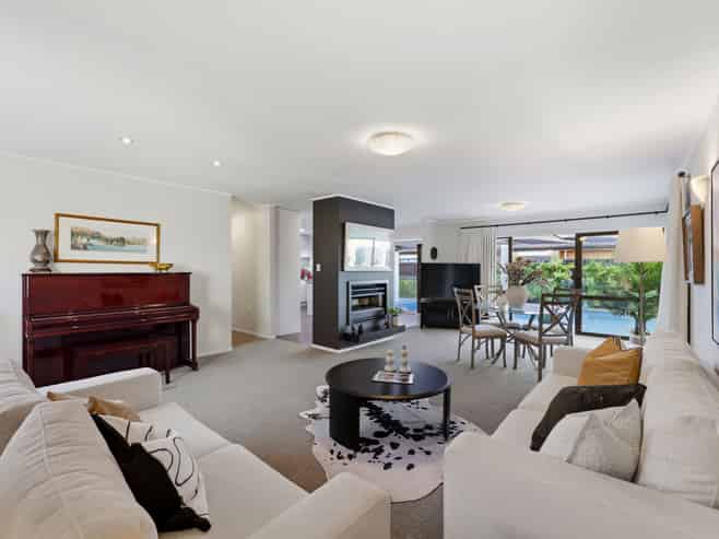 188 Prince Regent Drive, Farm Cove