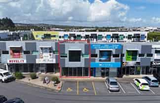 Well Presented Office with High Exposure