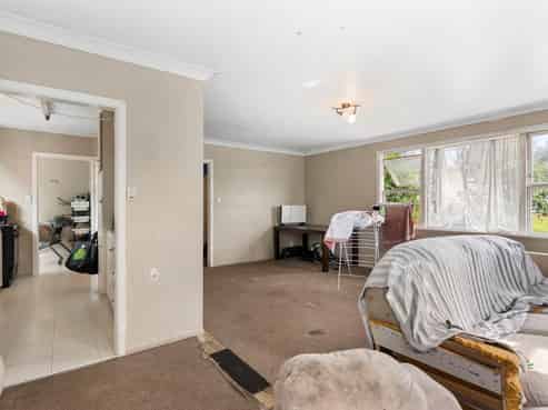 13 La Trobe Street, Pakuranga Heights