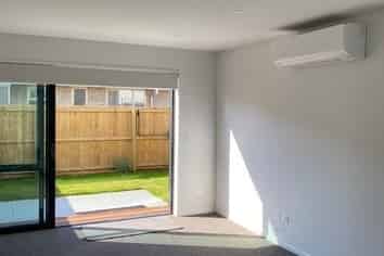 2/15 Whitmore Street, Edgeware