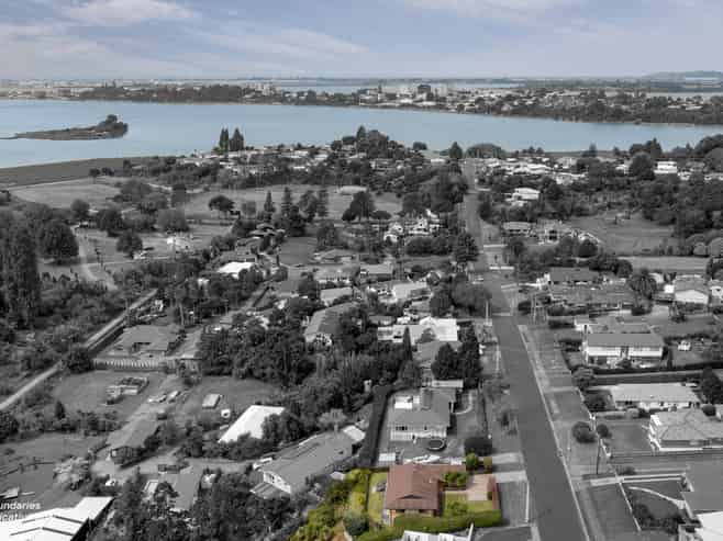 73 Sutherland Road, Brookfield