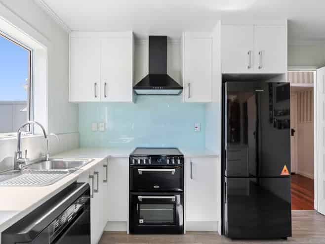 2 Buchanan Road, Kingseat