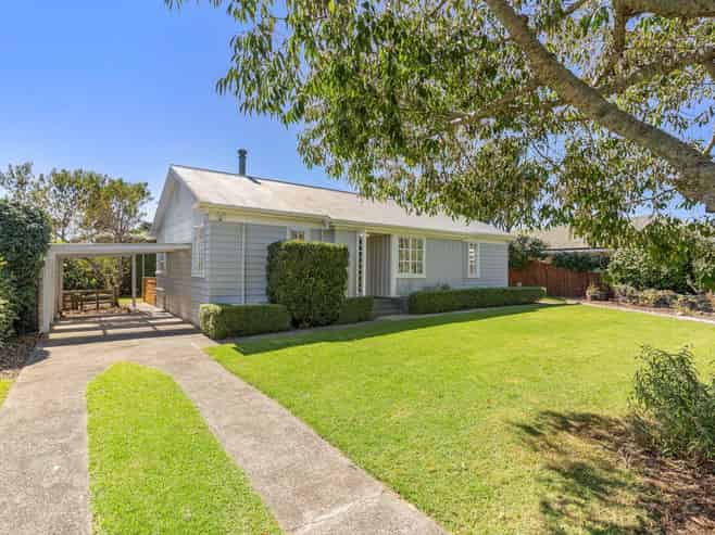 2 Buchanan Road, Kingseat