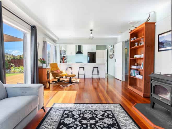 2 Buchanan Road, Kingseat