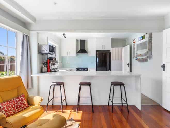 2 Buchanan Road, Kingseat