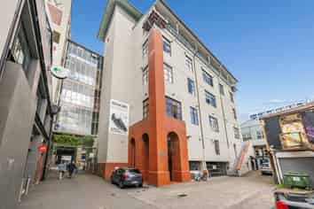 26 and 52/5 Eva Street, Te Aro