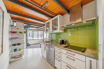 26 and 52/5 Eva Street, Te Aro