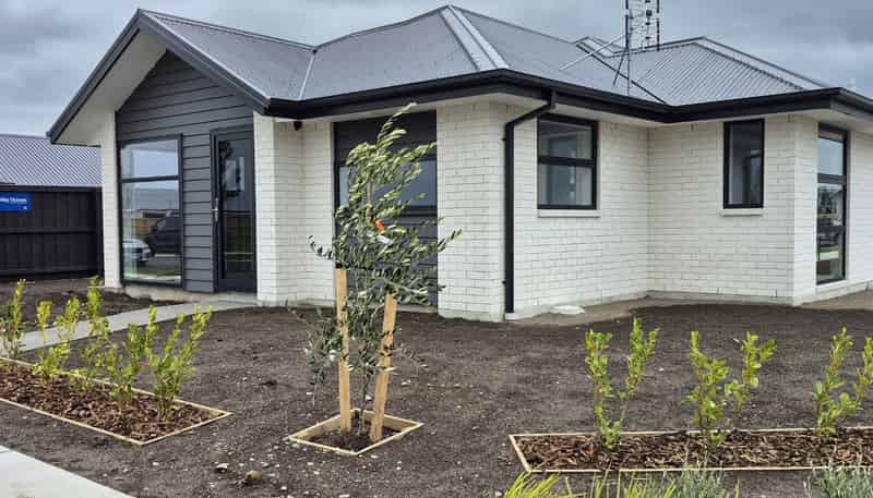 2 Harlequin Drive, Rolleston