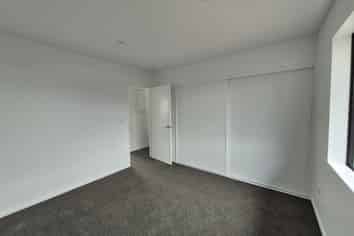 2 Harlequin Drive, Rolleston