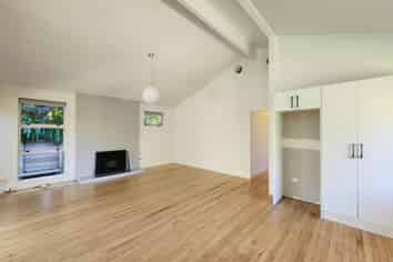 49 Pitcairn Street, Oakura