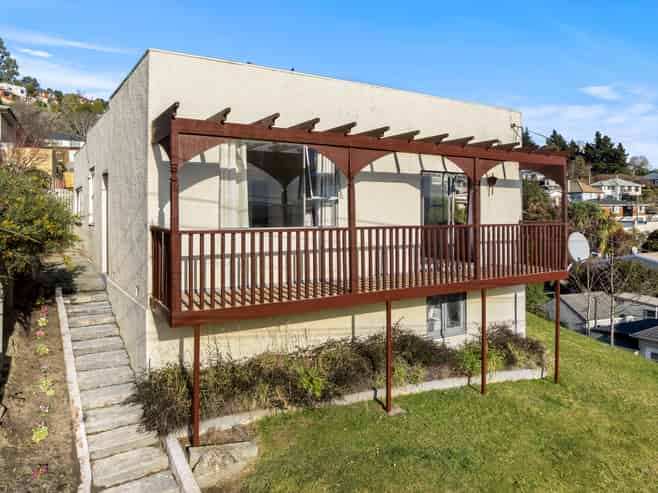 12 Kirkland Street, Green Island