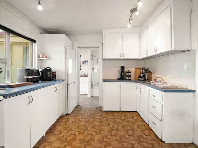 12 Kirkland Street, Green Island