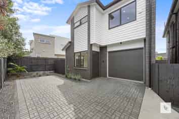 Lot 4/4 Kyeemagh Street, Botany Downs