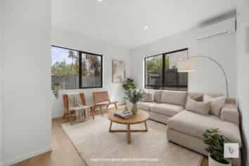 Lot 4/4 Kyeemagh Street, Botany Downs