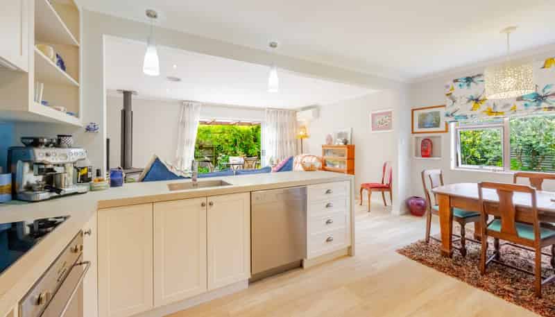 2 Nicholas Street, Taradale