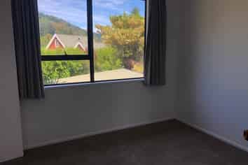 10 Huia Street, Picton