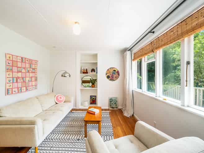 66 Tilley Road, Paekakariki