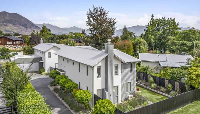 7 Rata Street, Wanaka