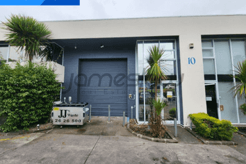 Albany Popular Light Industrial Unit 171m2