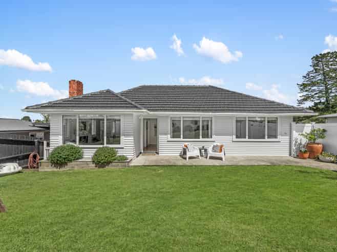 19 Apirana Avenue, Glen Innes