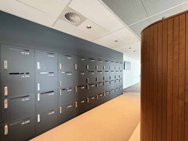 Full floor opportunity in Vero Centre