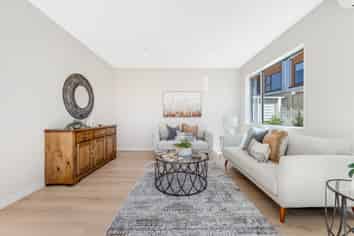 13A Liam Place, Half Moon Bay