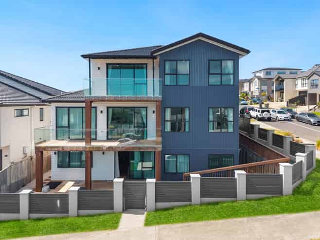 2 Drumnaconagher Road, Flat Bush