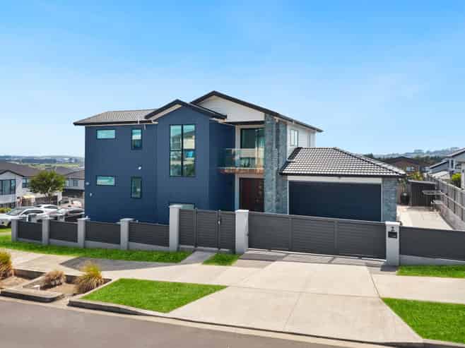 2 Drumnaconagher Road, Flat Bush