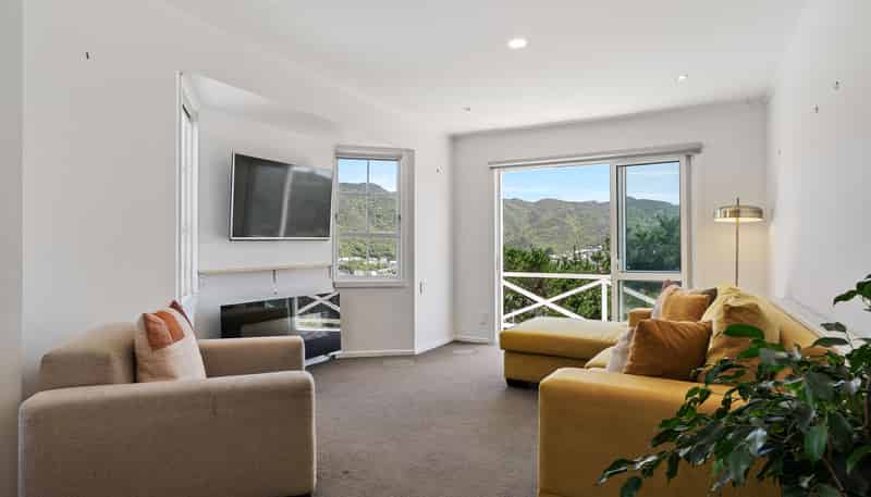 24A Parklands Drive, Karori