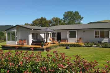 878 Te Kopia Road, Waikite Valley