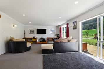 878 Te Kopia Road, Waikite Valley