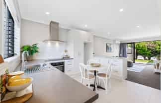 65 Glidepath Road, Hobsonville