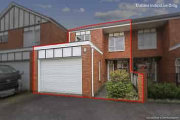 2/23 Charlenne Close, Ranui