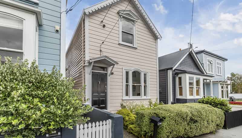 62 Elizabeth Street, Mount Victoria