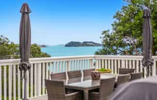 120 Kawakawa Bay Coast Road, Kawakawa Bay