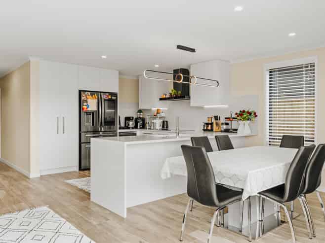 34 Tangaroa Place, Poike