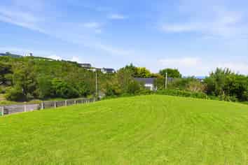 7 Countryridge Close, Paraparaumu