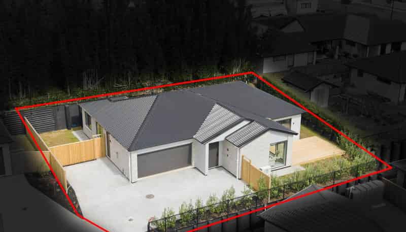 16 Rongoa Maori Way, Pukekohe